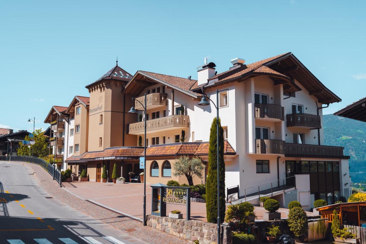 Hotel Resmairhof Schenna Exterior photo